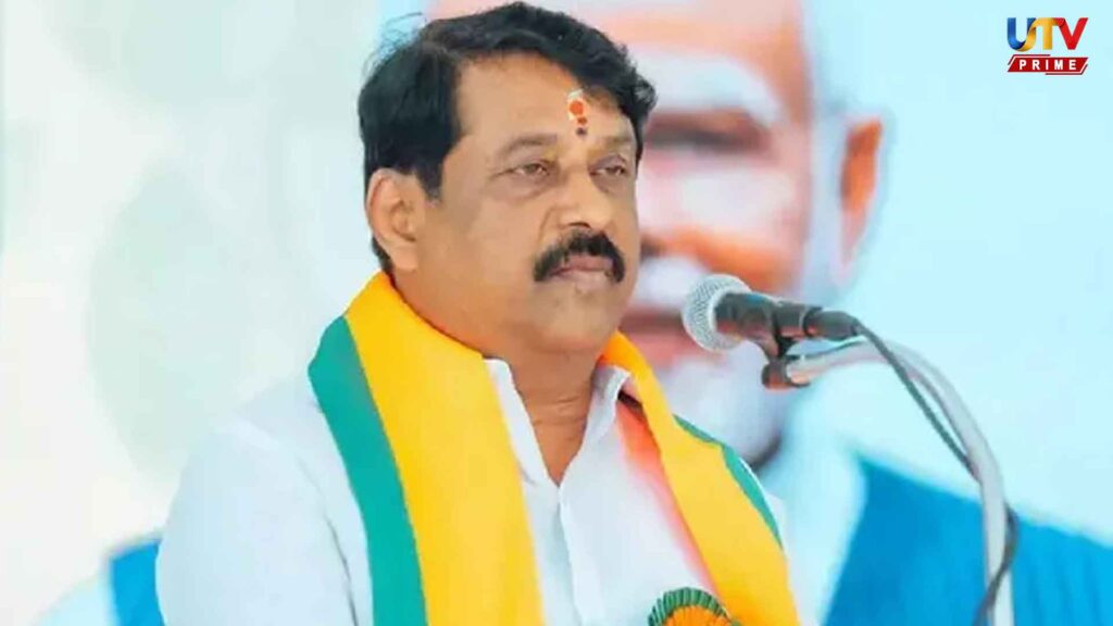 Is this question a joke to you... Nayinar Nagendran teases TVK