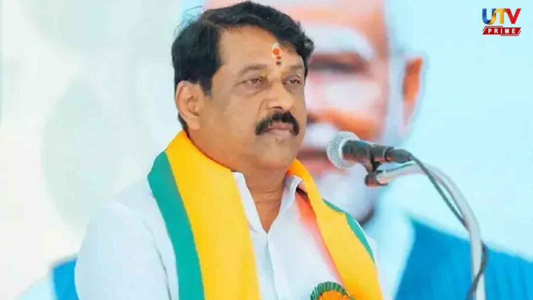 Is this question a joke to you... Nayinar Nagendran teases TVK