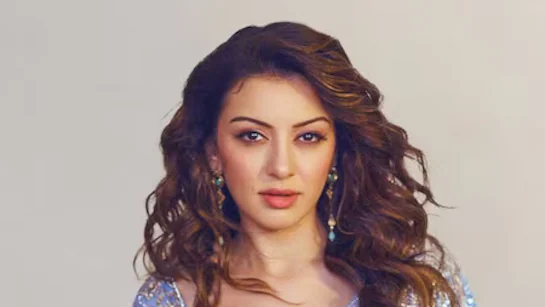 Hansika UTV